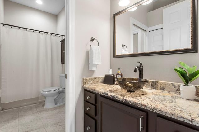 4302 FAIRCOURT DRIVE, Valrico, FL 33596