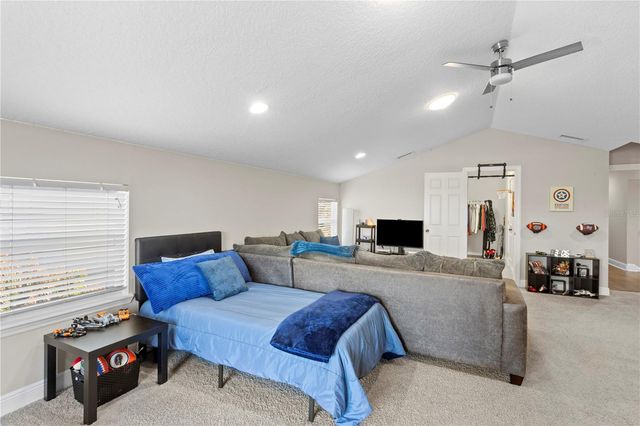 4302 FAIRCOURT DRIVE, Valrico, FL 33596