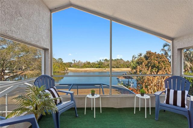 4302 FAIRCOURT DRIVE, Valrico, FL 33596