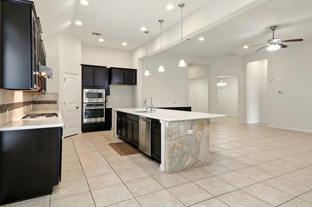 2516 Silver Fern LN, Pflugerville, TX 78660