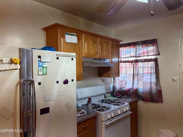 424 PECOS Street, El Paso, TX 79905