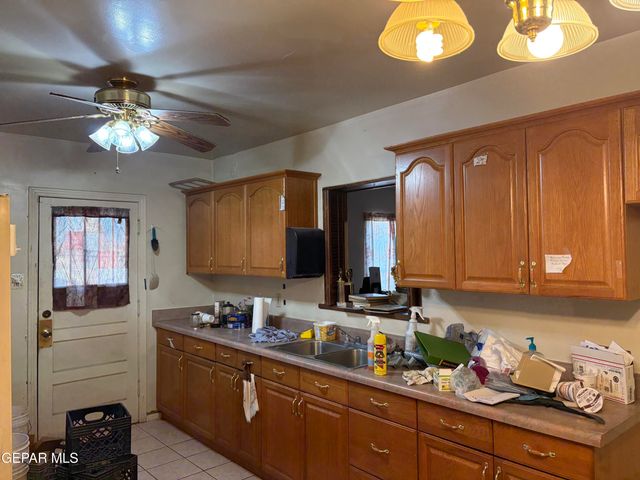 424 PECOS Street, El Paso, TX 79905