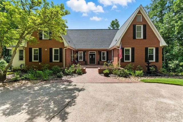 200 WATERFORD FALLS Drive, Canton, GA 30114