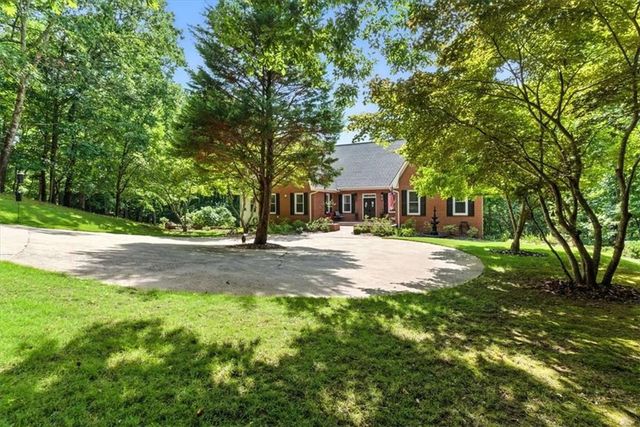 200 WATERFORD FALLS Drive, Canton, GA 30114