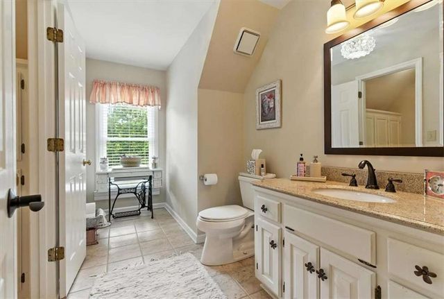 200 WATERFORD FALLS Drive, Canton, GA 30114