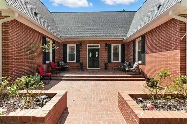 200 WATERFORD FALLS Drive, Canton, GA 30114