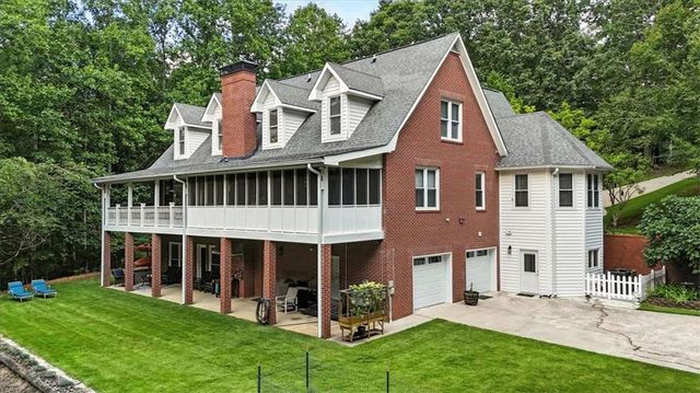 200 WATERFORD FALLS Drive, Canton, GA 30114