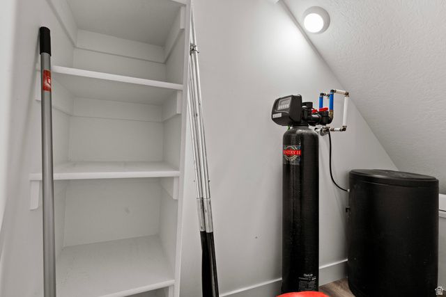 623 N 1000 W, Clearfield, UT 84015