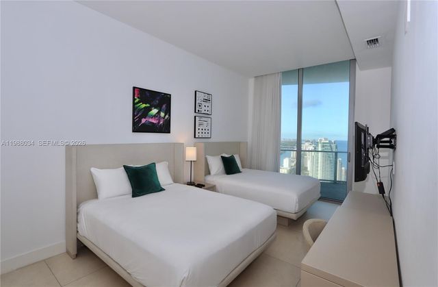 4111 S Ocean Drive UPH8, Hollywood, FL 33019