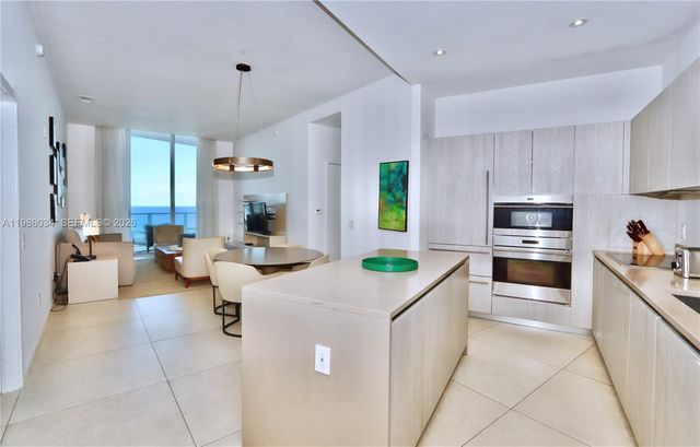 4111 S Ocean Drive UPH8, Hollywood, FL 33019
