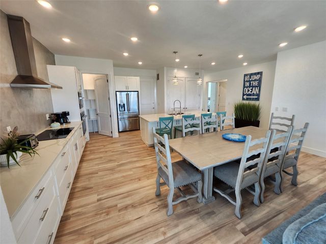 149 Porto Villageo DR, Port Aransas, TX 78373