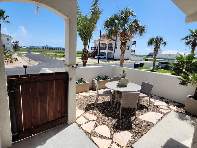149 Porto Villageo DR, Port Aransas, TX 78373