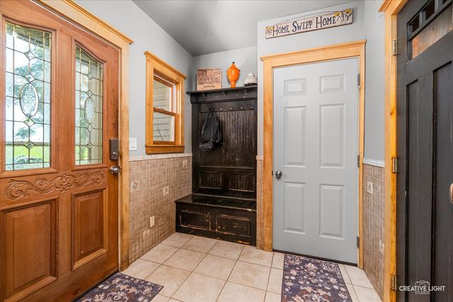 2038 N 43rd Road, Leland, IL 60531