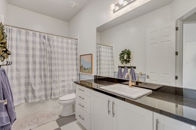 5886 W TIMBER RIDGE LN, Highland, UT 84003