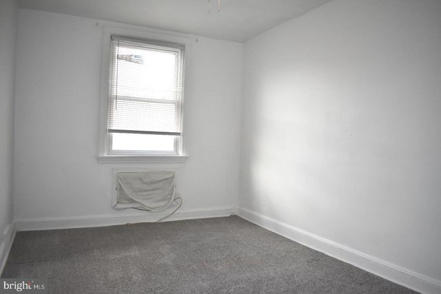 7305 WOODCREST AVE, Philadelphia, PA 19151