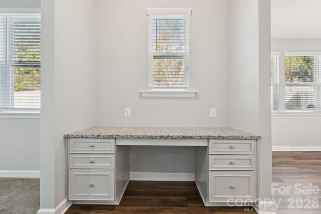 15311 Red Canoe Way, Charlotte, NC 28278