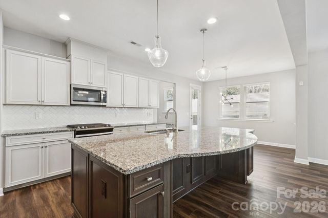 15311 Red Canoe Way, Charlotte, NC 28278