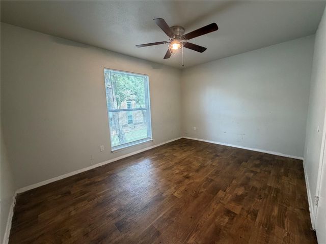 8017 Gessner DR 222, Austin, TX 78753