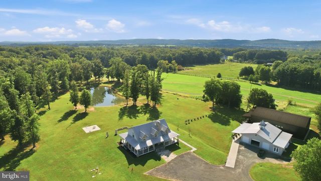43449 LOST CORNER RD, Leesburg, VA 20176