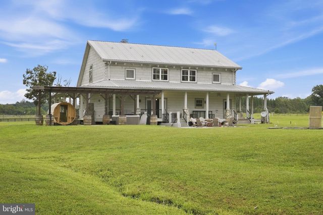43449 LOST CORNER RD, Leesburg, VA 20176