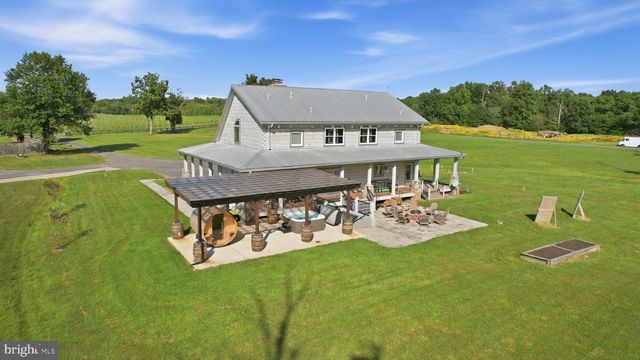 43449 LOST CORNER RD, Leesburg, VA 20176