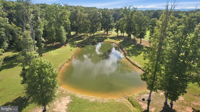 43449 LOST CORNER RD, Leesburg, VA 20176