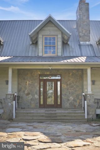 43449 LOST CORNER RD, Leesburg, VA 20176