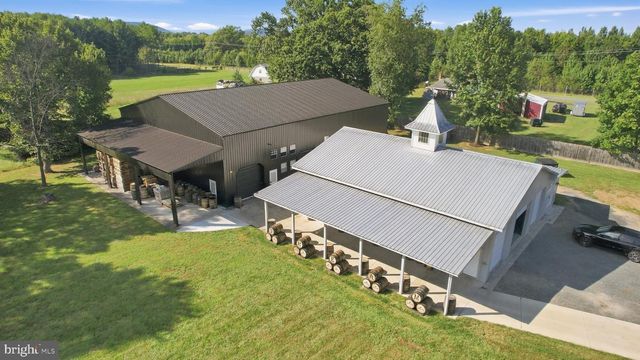 43449 LOST CORNER RD, Leesburg, VA 20176
