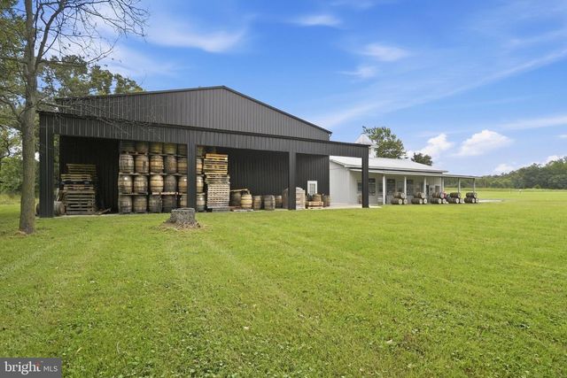 43449 LOST CORNER RD, Leesburg, VA 20176