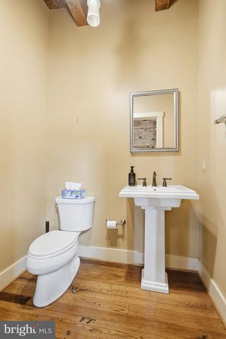 43449 LOST CORNER RD, Leesburg, VA 20176