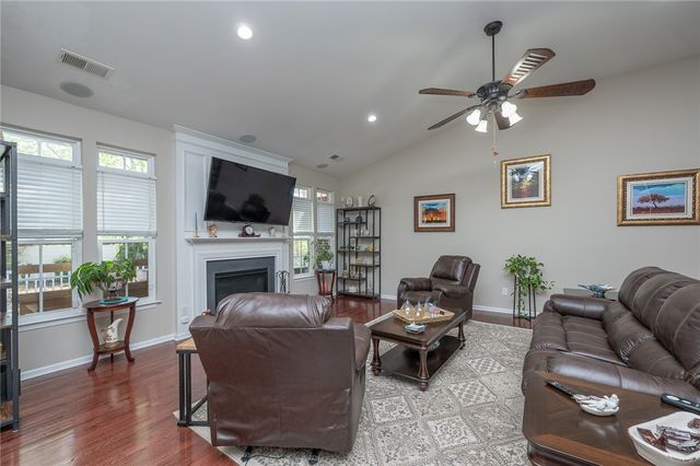 806 Hartscove Court, Boiling Springs, SC 29316