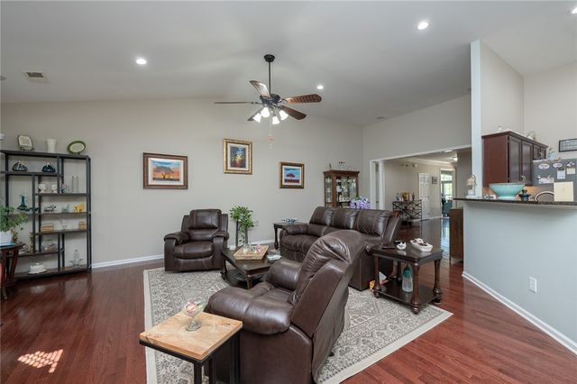 806 Hartscove Court, Boiling Springs, SC 29316