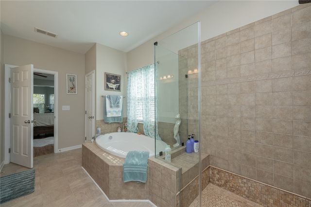 806 Hartscove Court, Boiling Springs, SC 29316