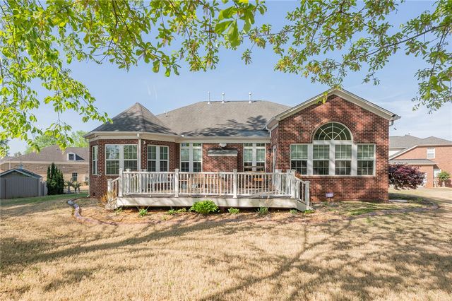 806 Hartscove Court, Boiling Springs, SC 29316