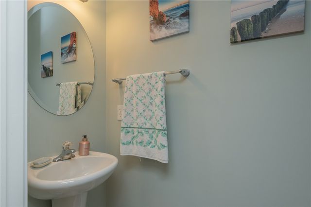 806 Hartscove Court, Boiling Springs, SC 29316