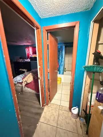 4212 9TH STREET E, Bradenton, FL 34208