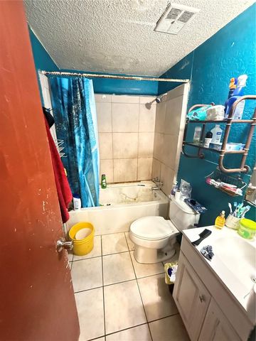 4212 9TH STREET E, Bradenton, FL 34208