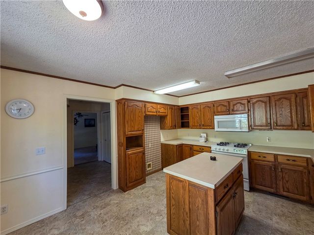 25 N Crider Avenue, Greenland, AR 72701