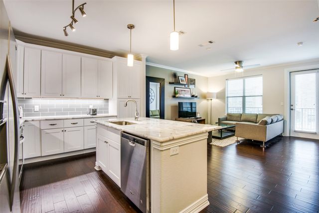 2500 King Arthur Boulevard 207, Lewisville, TX 75056