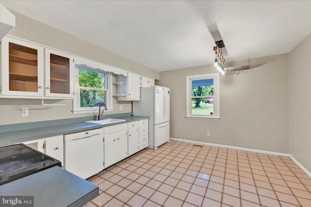 19 SUNDAY CT, Reisterstown, MD 21136