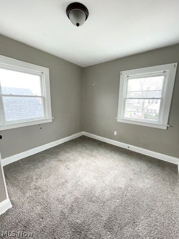 255 Cross Street, Akron, OH 44311
