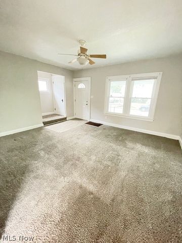 255 Cross Street, Akron, OH 44311