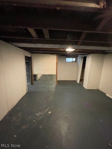 255 Cross Street, Akron, OH 44311