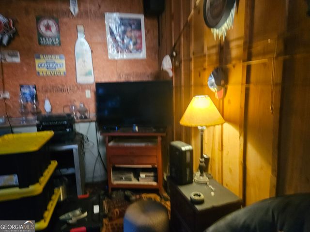 595 Hudson Mill Road, Hamilton, GA 31811