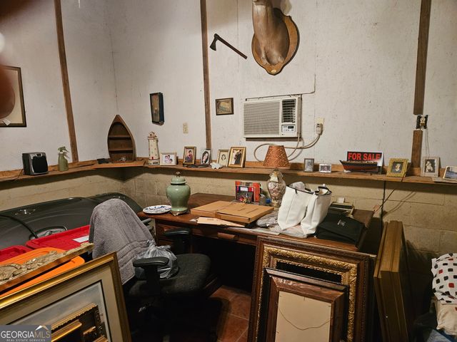 595 Hudson Mill Road, Hamilton, GA 31811