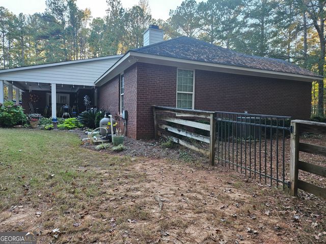 595 Hudson Mill Road, Hamilton, GA 31811
