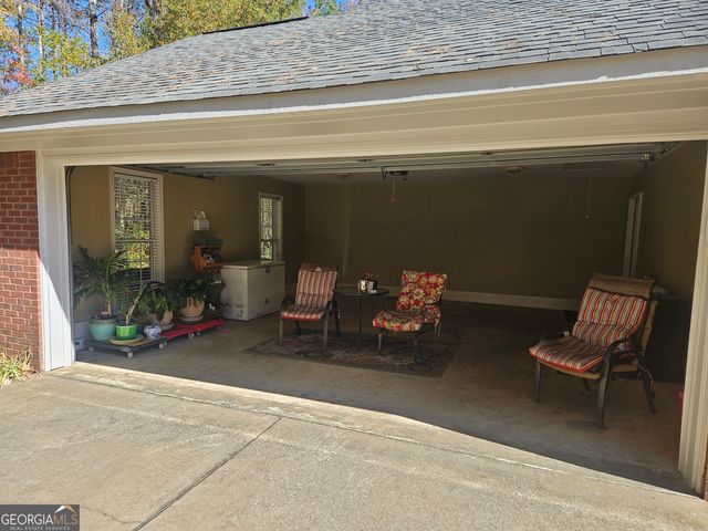 595 Hudson Mill Road, Hamilton, GA 31811