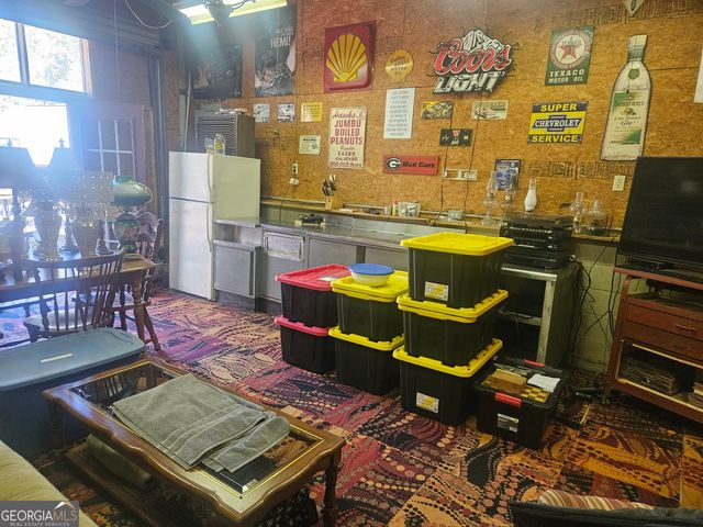 595 Hudson Mill Road, Hamilton, GA 31811