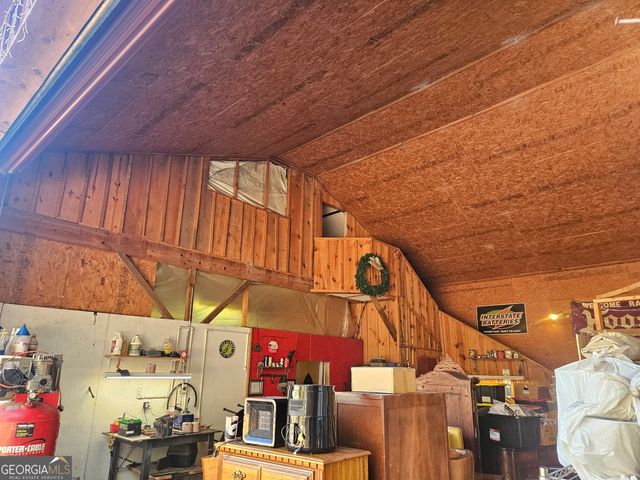 595 Hudson Mill Road, Hamilton, GA 31811