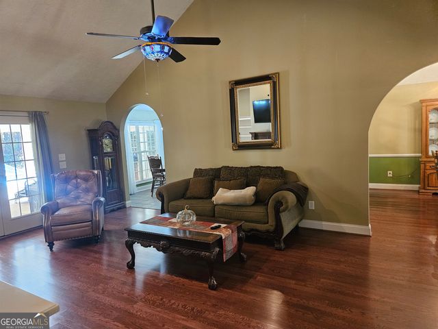 595 Hudson Mill Road, Hamilton, GA 31811